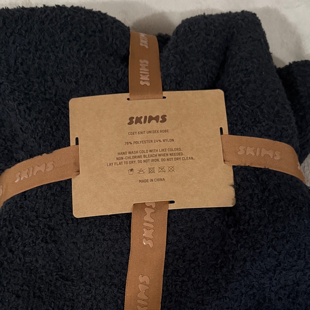 SKIMS Onyx Cozy Knit Robe